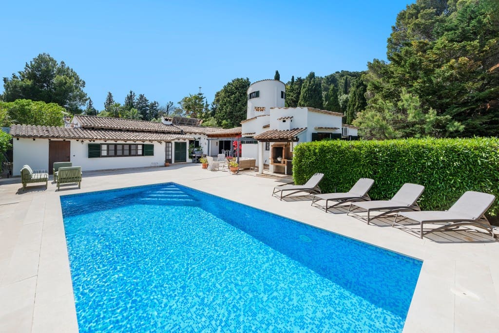 5 soverom Villa til salgs i Pollensa / Pollenca med svømmebasseng garasje - € 1 800 000 (Ref: 8982470)