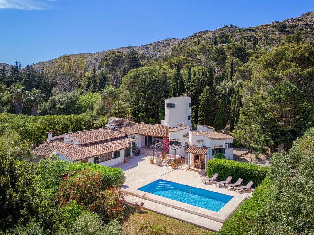 5 Zimmer Villa zu verkaufen in Pollensa / Pollenca mit Pool Garage - 1.800.000 € (Ref: 8982470)