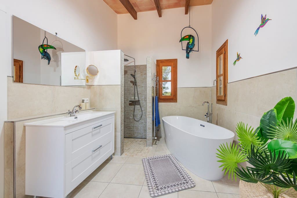 5 soveværelse Villa til salg i Arta med swimmingpool garage - € 1.595.000 (Ref: 9129593)