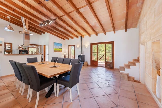 5 soveværelse Villa til salg i Artà med swimmingpool garage - € 1.595.000 (Ref: 9129593)