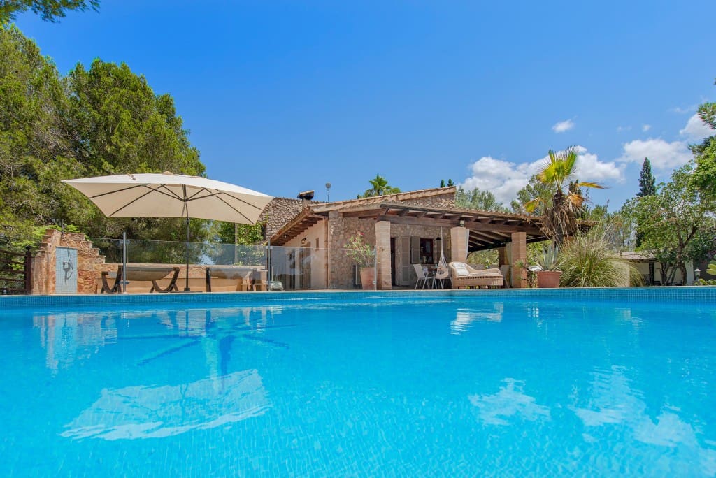 5 soveværelse Villa til salg i Arta med swimmingpool garage - € 1.595.000 (Ref: 9129593)