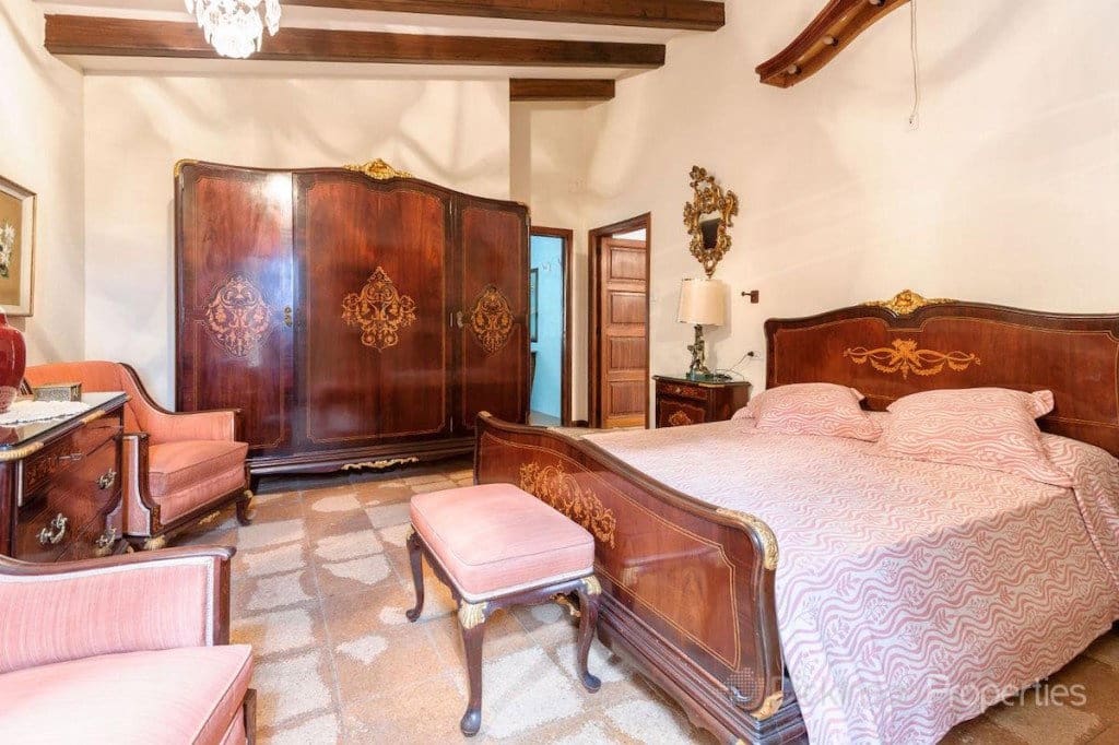 6 soveværelse Finca/Landehus til salg i Pollensa / Pollenca med swimmingpool garage - € 3.500.000 (Ref: 9192187)