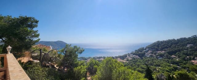 Chalet de 3 habitaciones en Artà en venta con garaje - 805.000 € (Ref: 9200601)