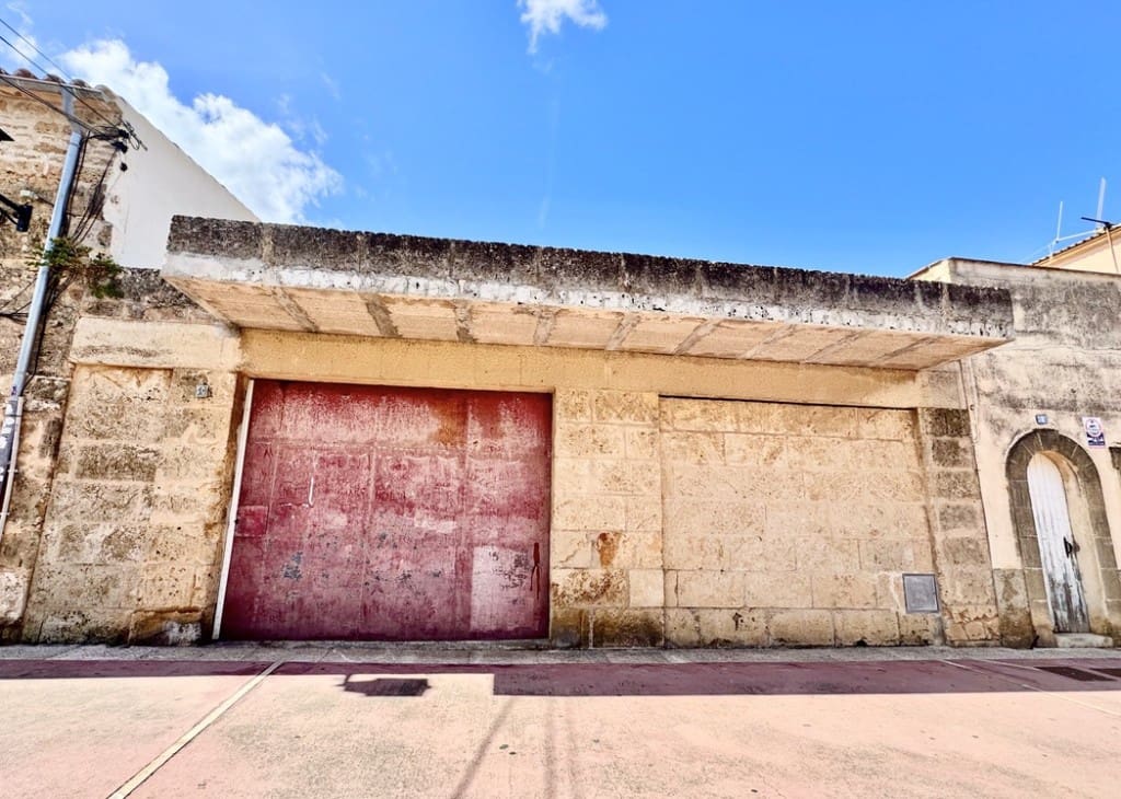 3 soverom Villa til salgs i Alcudia med garasje - € 695 000 (Ref: 9262495)