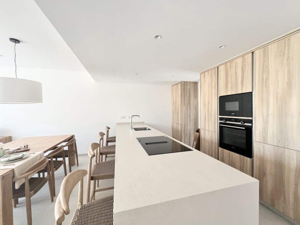 3 soverom Leilighet til salgs i Puerto de Alcudia med svømmebasseng garasje - € 840 000 (Ref: 9269569)