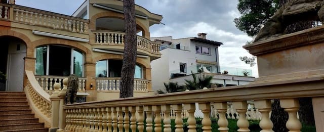 8 soveværelse Villa til salg i Alcúdia - € 3.600.000 (Ref: 9334777)