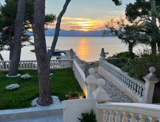 8 soveværelse Villa til salg i Alcúdia - € 3.600.000 (Ref: 9334777)