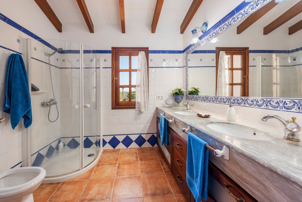 4 chambre Villa/Maison à vendre à Lloseta avec piscine garage - 2 500 000 € (Ref: 9353439)