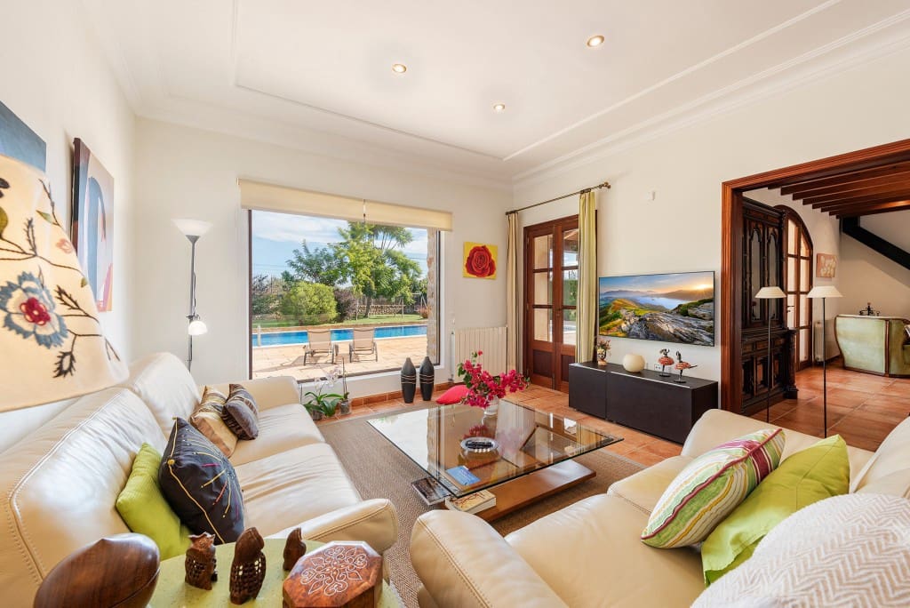 4 chambre Villa/Maison à vendre à Lloseta avec piscine garage - 2 500 000 € (Ref: 9353439)