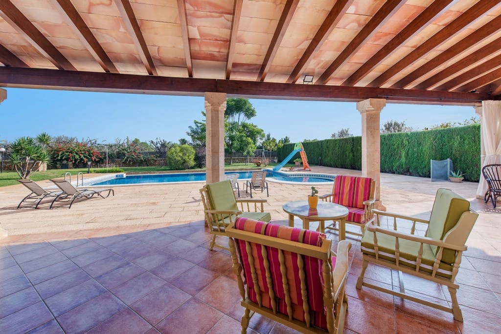 4 chambre Villa/Maison à vendre à Lloseta avec piscine garage - 2 500 000 € (Ref: 9353439)