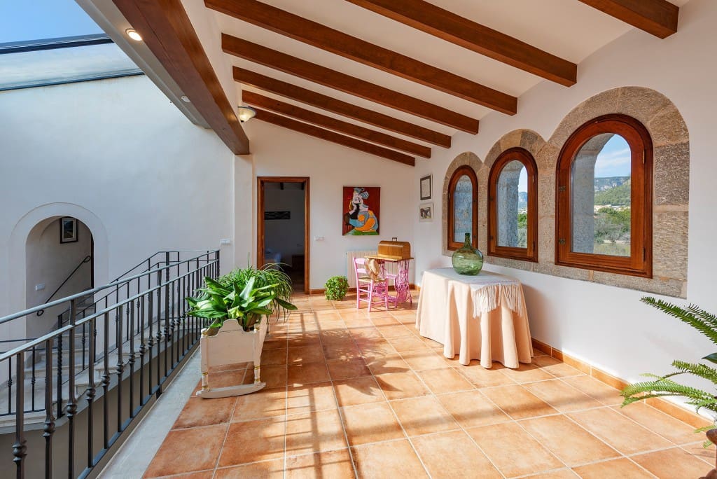 4 chambre Villa/Maison à vendre à Lloseta avec piscine garage - 2 500 000 € (Ref: 9353439)