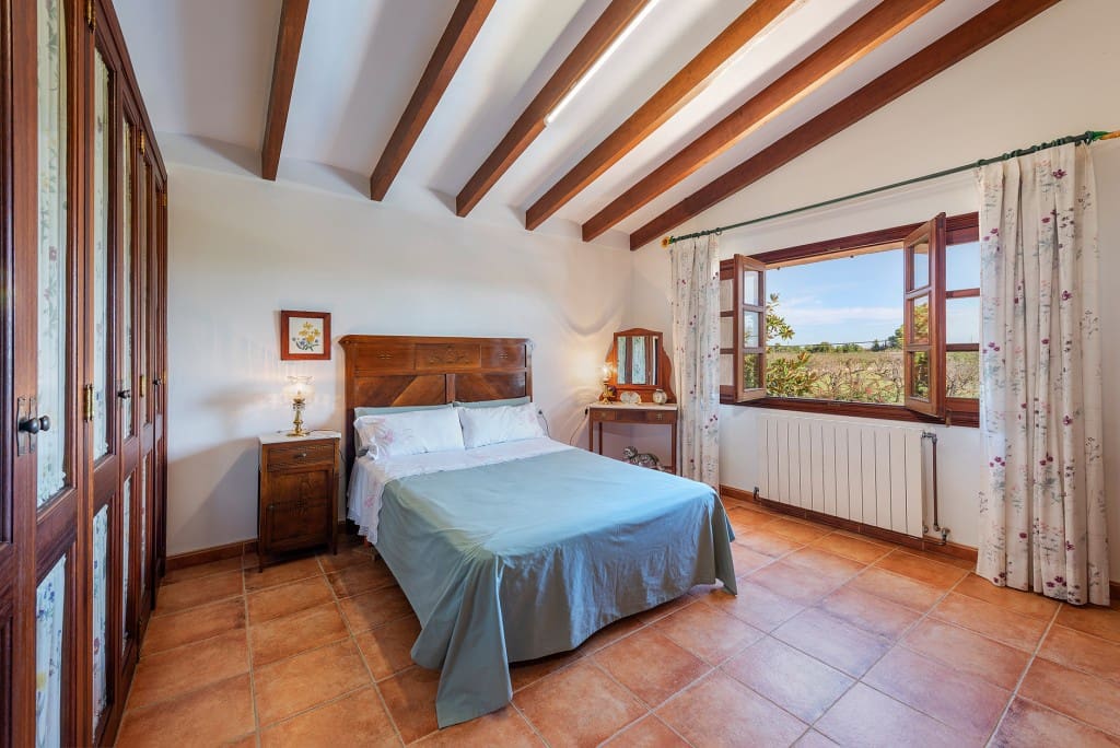 4 chambre Villa/Maison à vendre à Lloseta avec piscine garage - 2 500 000 € (Ref: 9353439)