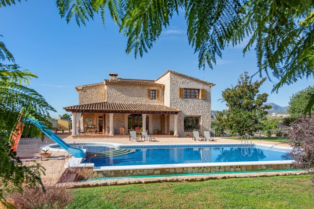 4 chambre Villa/Maison à vendre à Lloseta avec piscine garage - 2 500 000 € (Ref: 9353439)