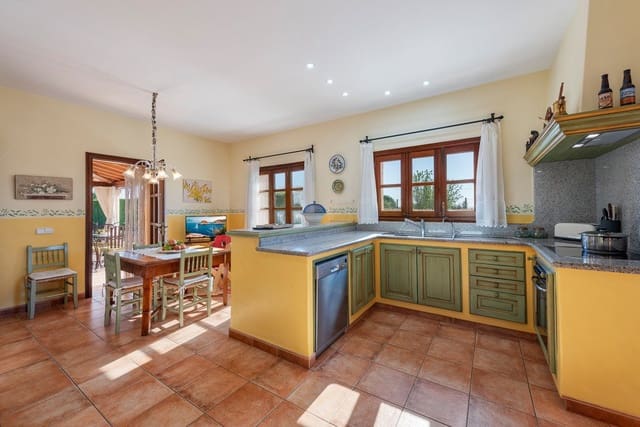 4 sypialnia Willa na sprzedaż w Lloseta z basenem garażem - 2 500 000 € (Ref: 9353439)
