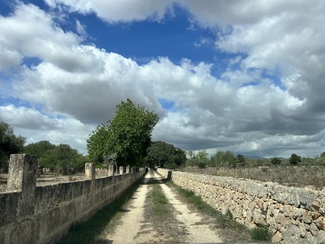 3 bedroom Villa for sale in Costitx with pool garage - € 670,000 (Ref: 9382499)