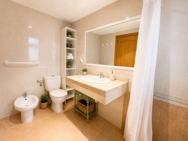 3 sovrum Lägenhet till salu i Port de Pollença, Pollensa / Pollença - 389 000 € (Ref: 9400789)