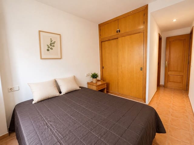3 sovrum Lägenhet till salu i Port de Pollença, Pollensa / Pollença - 389 000 € (Ref: 9400789)