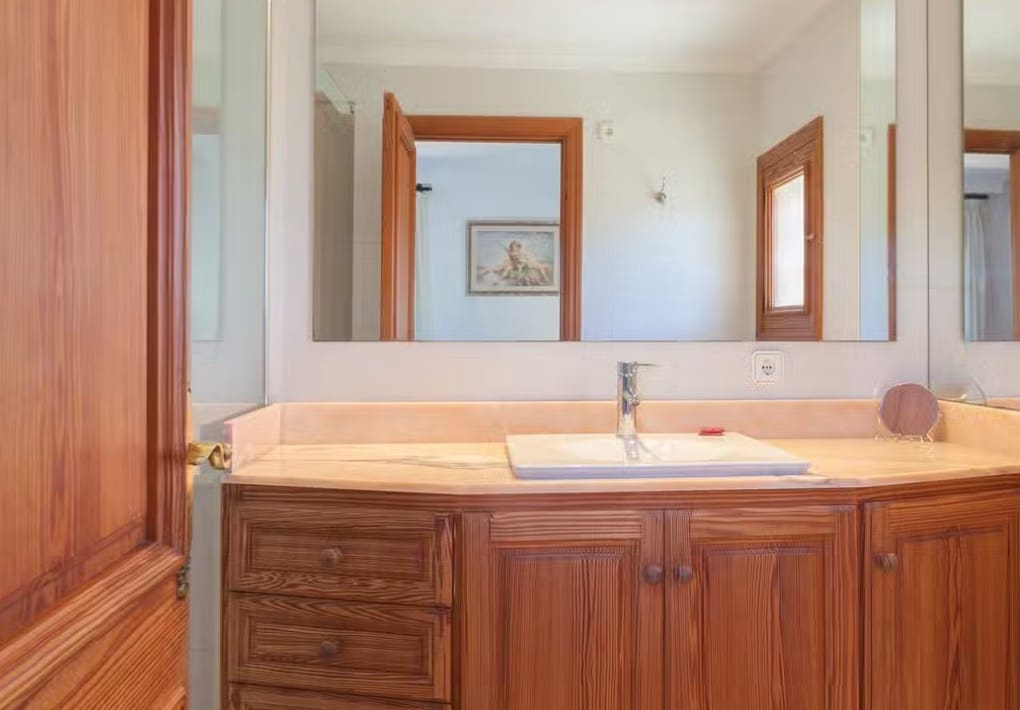 4 slaapkamer Villa te koop in Pollensa / Pollenca met zwembad - € 2.200.000 (Ref: 9413810)