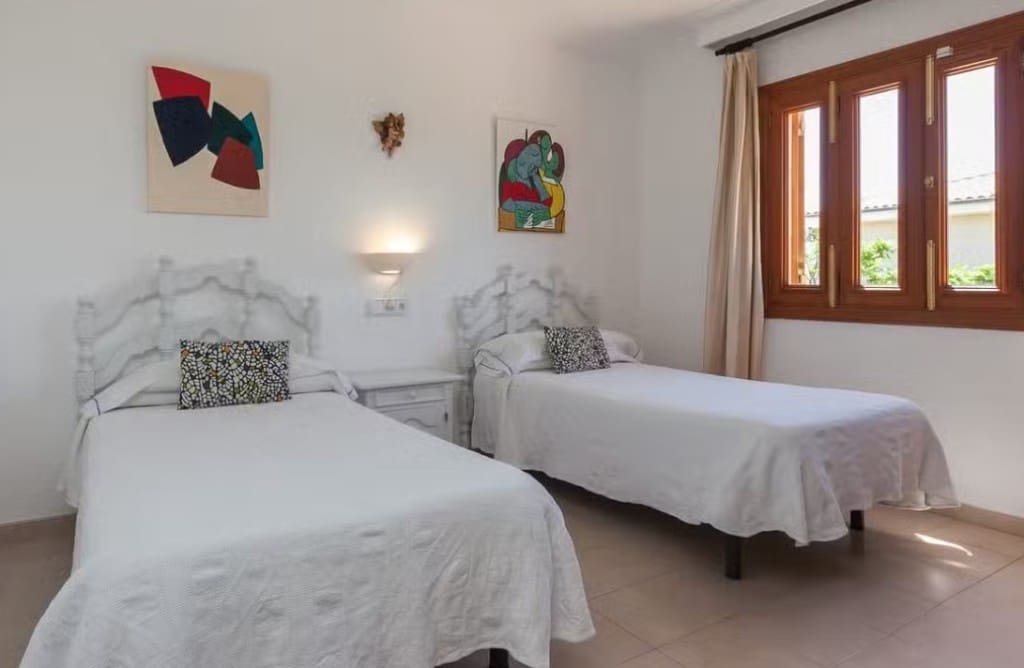 4 slaapkamer Villa te koop in Pollensa / Pollenca met zwembad - € 2.200.000 (Ref: 9413810)