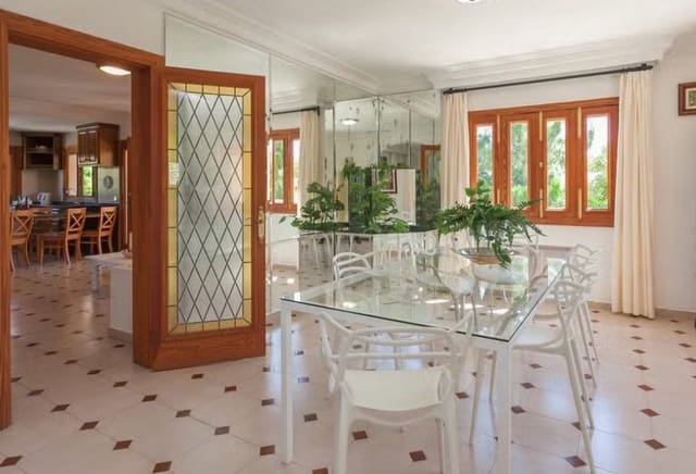 4 makuuhuone Huvila myytävänä paikassa Port de Pollença, Pollensa / Pollença mukana uima-altaan - 2 200 000 € (Ref: 9413810)