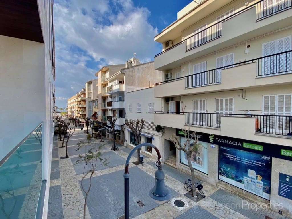 3 makuuhuone Huoneisto myytävänä paikassa Puerto de Alcudia - 650 000 € (Ref: 9481921)