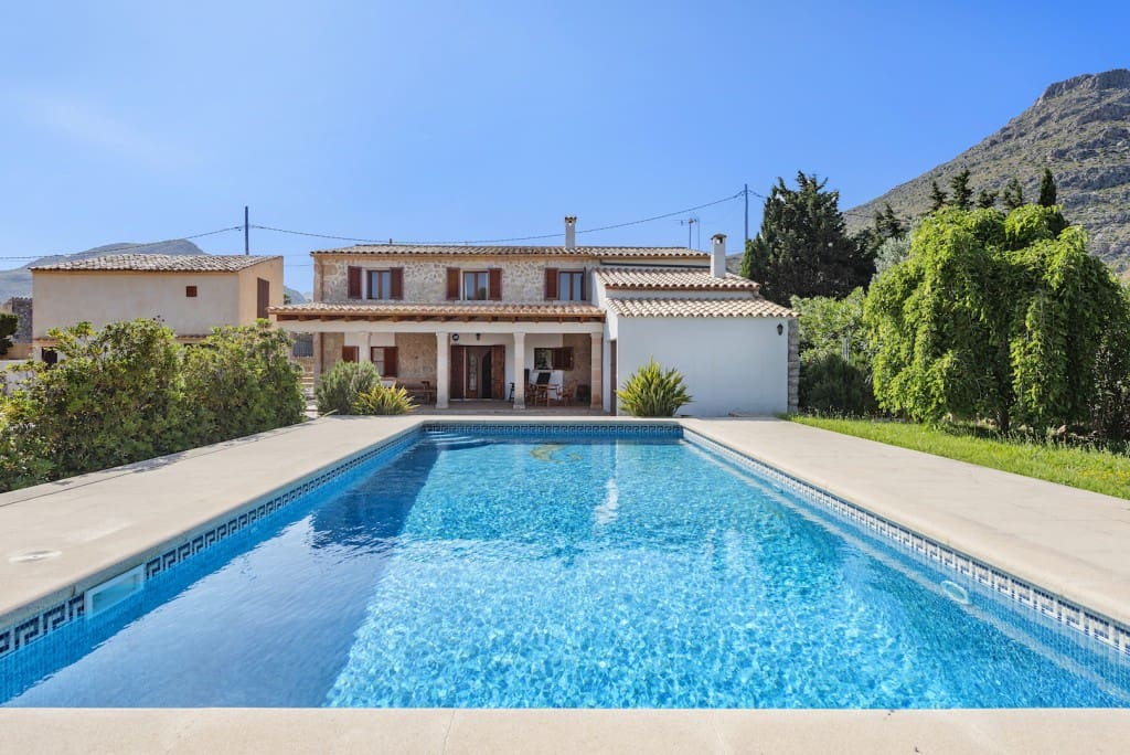 3 soveværelse Villa til salg i Pollensa / Pollenca med swimmingpool garage - € 1.479.900 (Ref: 9497064)