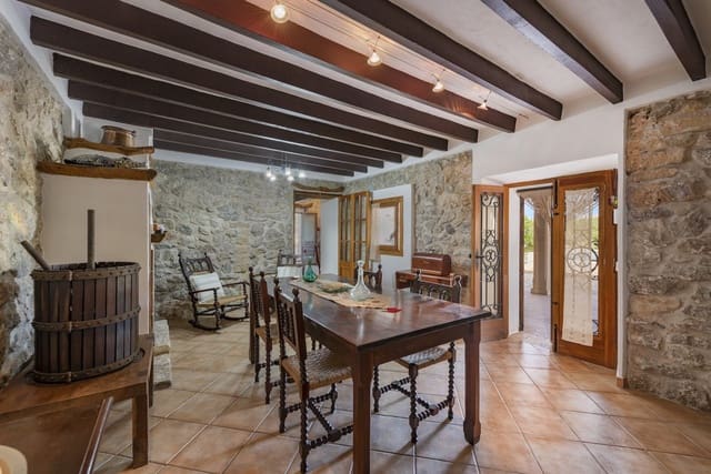 3 soveværelse Villa til salg i Port de Pollença, Pollensa / Pollença med swimmingpool garage - € 1.479.900 (Ref: 9497064)