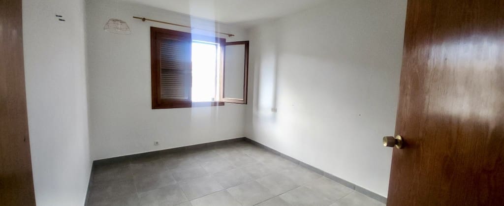 3 makuuhuone Huoneisto myytävänä paikassa Pollensa / Pollenca mukana uima-altaan - 350 000 € (Ref: 9502065)