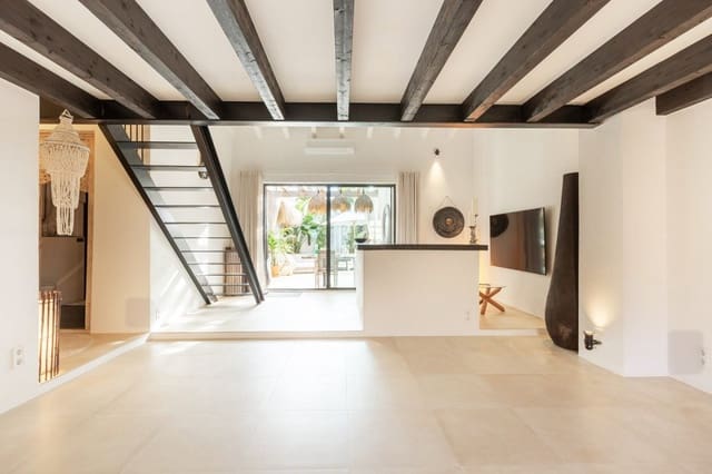 3 sovrum Villa till salu i Alcúdia med garage - 790 000 € (Ref: 9568395)