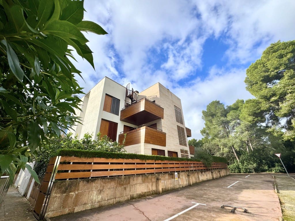 2 soveværelse Lejlighed til salg i Pollensa / Pollenca med swimmingpool - € 550.000 (Ref: 9604757)