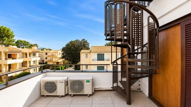 2 sovrum Lägenhet till salu i Port de Pollença, Pollensa / Pollença med pool - 550 000 € (Ref: 9604757)