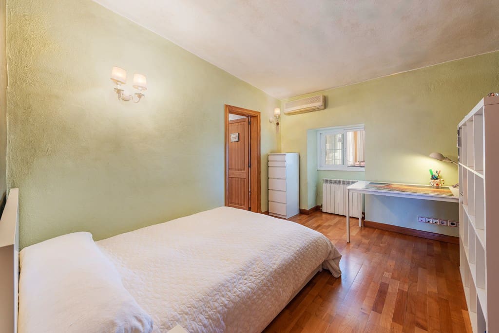 3 bedroom Villa for sale in Sencelles with pool - € 775,000 (Ref: 9629852)