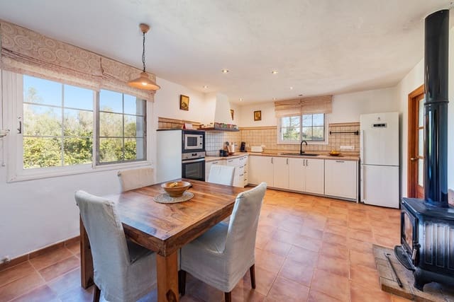 3 Zimmer Villa zu verkaufen in Sencelles mit Pool - 775.000 € (Ref: 9629852)