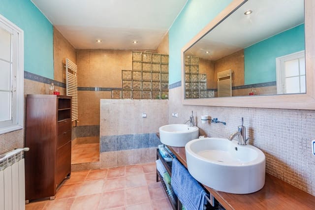 3 Zimmer Villa zu verkaufen in Sencelles mit Pool - 775.000 € (Ref: 9629852)