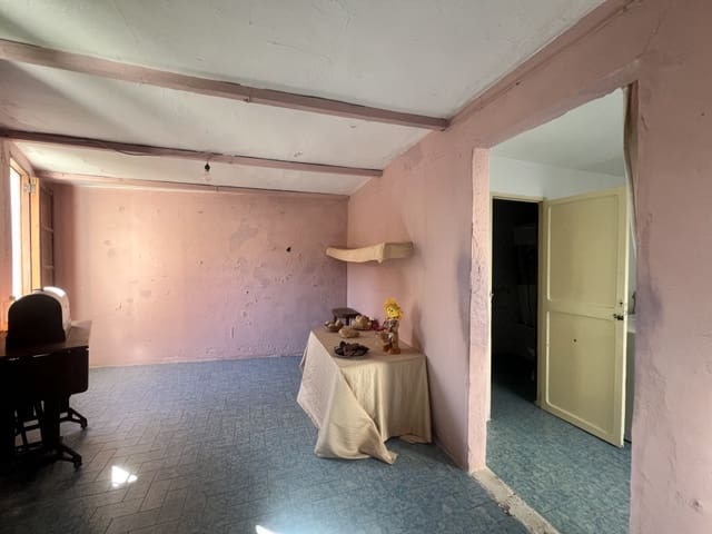 4 Zimmer Villa zu verkaufen in Campanet mit Garage - 490.000 € (Ref: 9666177)