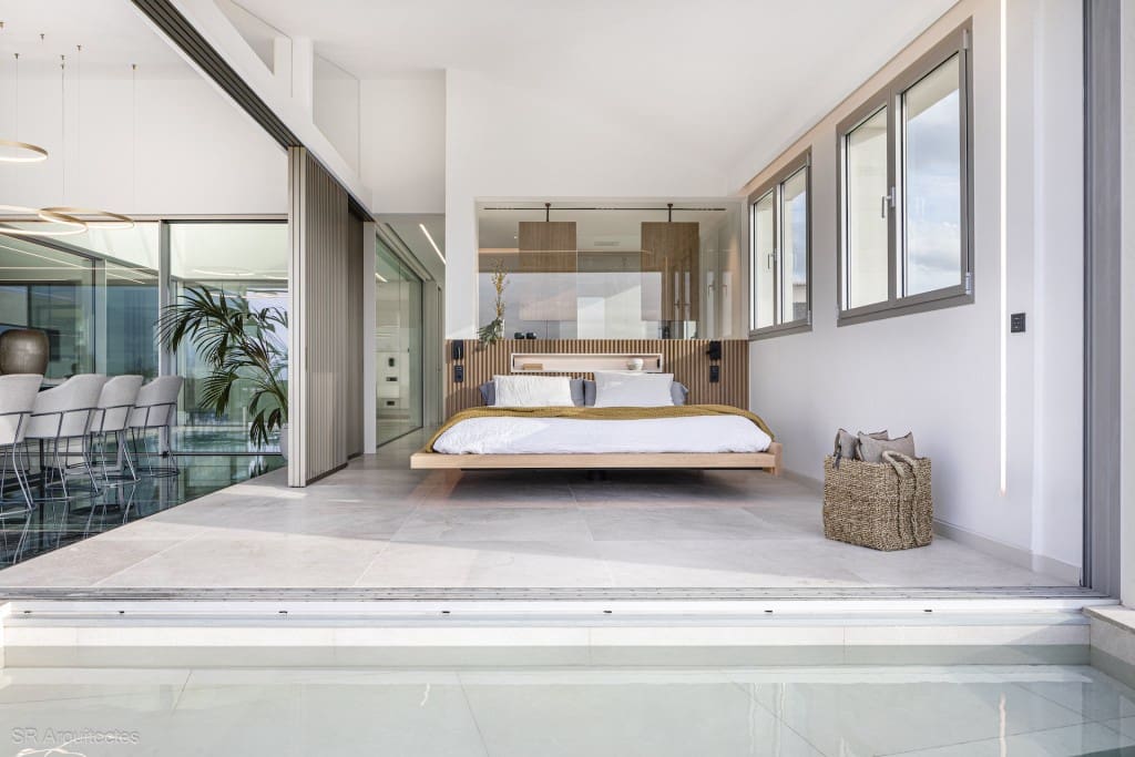 4 bedroom Villa for sale in Costitx with pool garage - € 2,600,000 (Ref: 9677039)