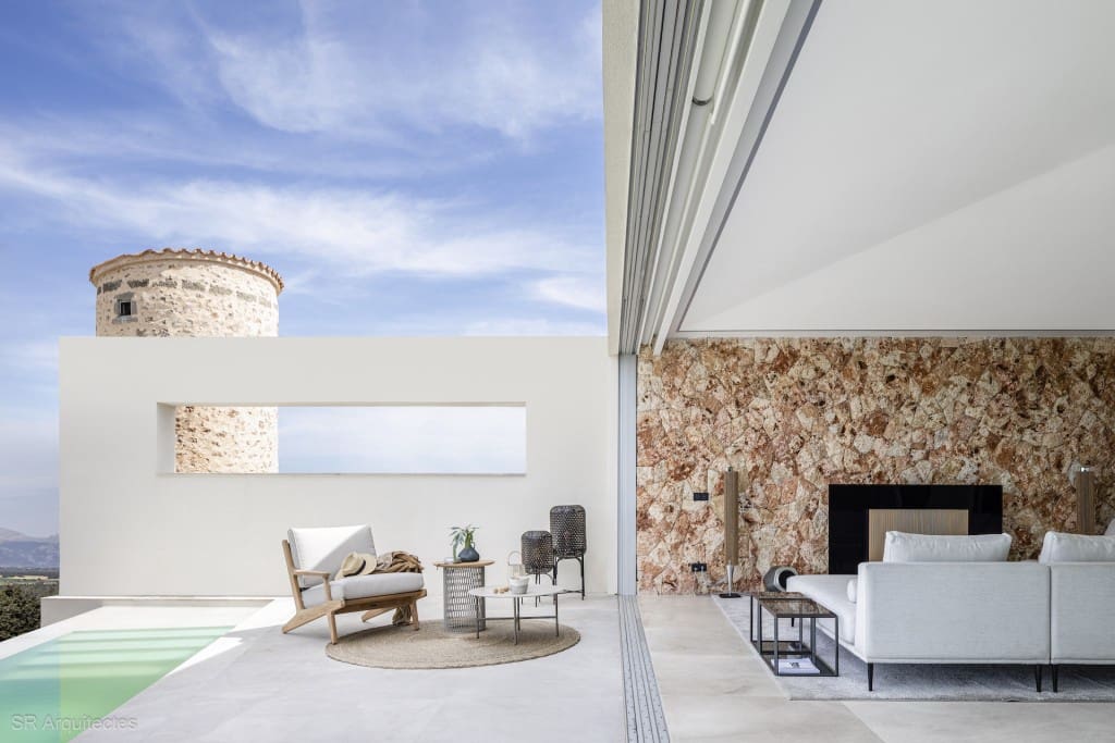 4 bedroom Villa for sale in Costitx with pool garage - € 2,600,000 (Ref: 9677039)