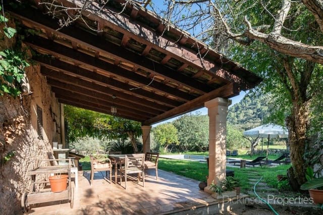 3 slaapkamer Finca/Landhuis te koop in Pollensa / Pollença met zwembad - € 1.450.000 (Ref: 9686239)