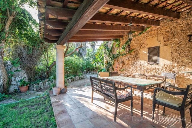 3 slaapkamer Finca/Landhuis te koop in Pollensa / Pollença met zwembad - € 1.450.000 (Ref: 9686239)