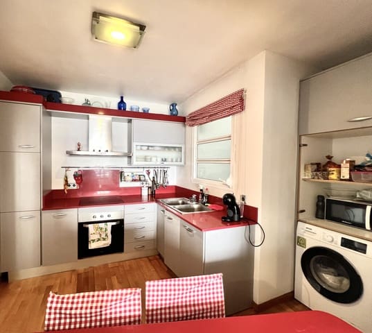 3 makuuhuone Huoneisto myytävänä paikassa Port de Pollença, Pollensa / Pollença - 699 000 € (Ref: 9770574)