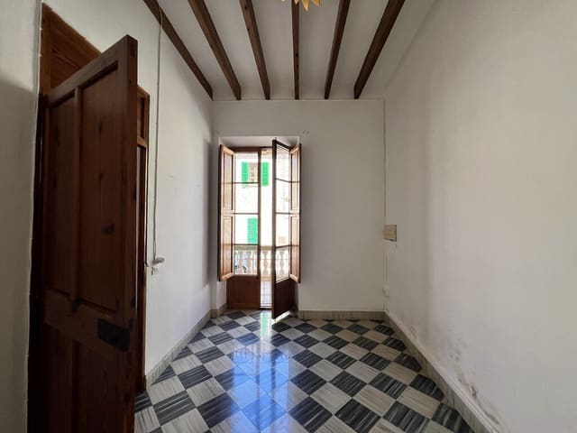 4 bedroom Villa for sale in Costitx with garage - € 590,000 (Ref: 9806392)