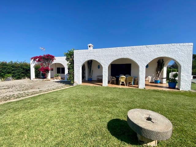 Chalet de 3 habitaciones en Port de Pollença, Pollensa / Pollença en venta con piscina garaje - 845.000 € (Ref: 9836431)