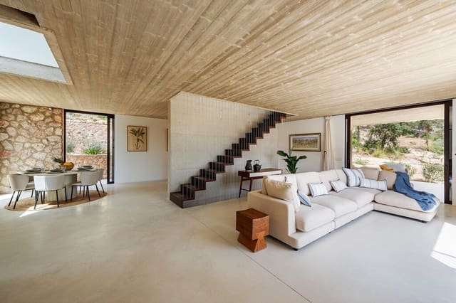 4 soveværelse Villa til salg i Alcúdia med swimmingpool garage - € 3.500.000 (Ref: 9866897)
