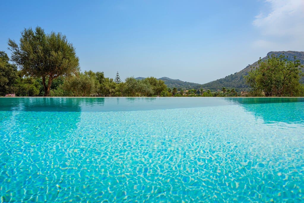 4 chambre Villa/Maison à vendre à Alcudia avec piscine garage - 3 500 000 € (Ref: 9866897)