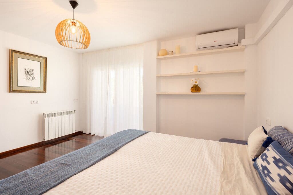 4 bedroom Villa for sale in Alcudia with garage - € 2,980,000 (Ref: 9875998)