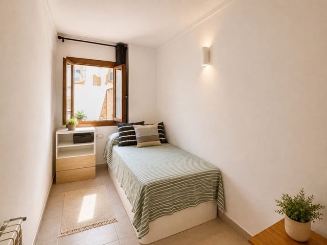 3 bedroom Apartment for sale in Port de Pollença, Pollensa / Pollença with garage - € 380,000 (Ref: 9924340)