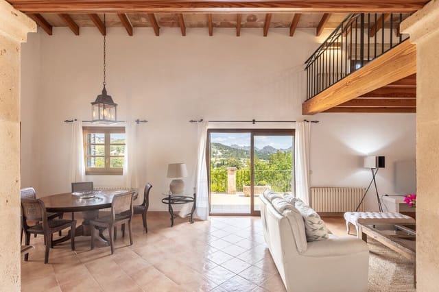 3 bedroom Villa for sale in Pollensa / Pollença with pool garage - € 1,800,000 (Ref: 9949477)