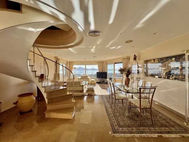 4 soveværelse Lejlighed til salg i Port de Pollença, Pollensa / Pollença med swimmingpool - € 1.485.000 (Ref: 9986588)