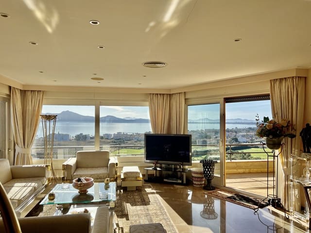 4 soveværelse Lejlighed til salg i Port de Pollença, Pollensa / Pollença med swimmingpool - € 1.485.000 (Ref: 9986588)