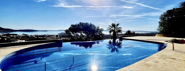 4 sovrum Lägenhet till salu i Port de Pollença, Pollensa / Pollença med pool garage - 1 485 000 € (Ref: 9986588)